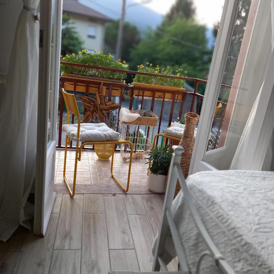 Ferienwohnung Casa Fiorita 22 Porto Ceresio Exterior foto